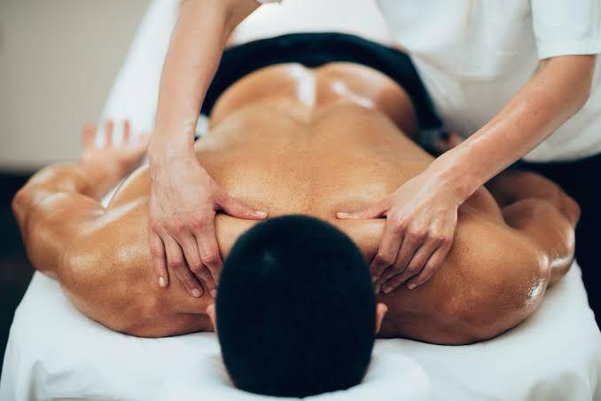 30-Minute Sports Massage Therapy image